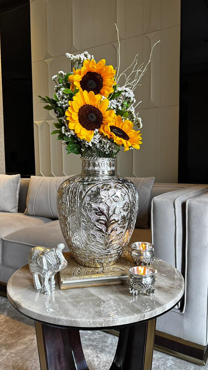 NZ DILBAGH VASE NZ DILBAGH VASE